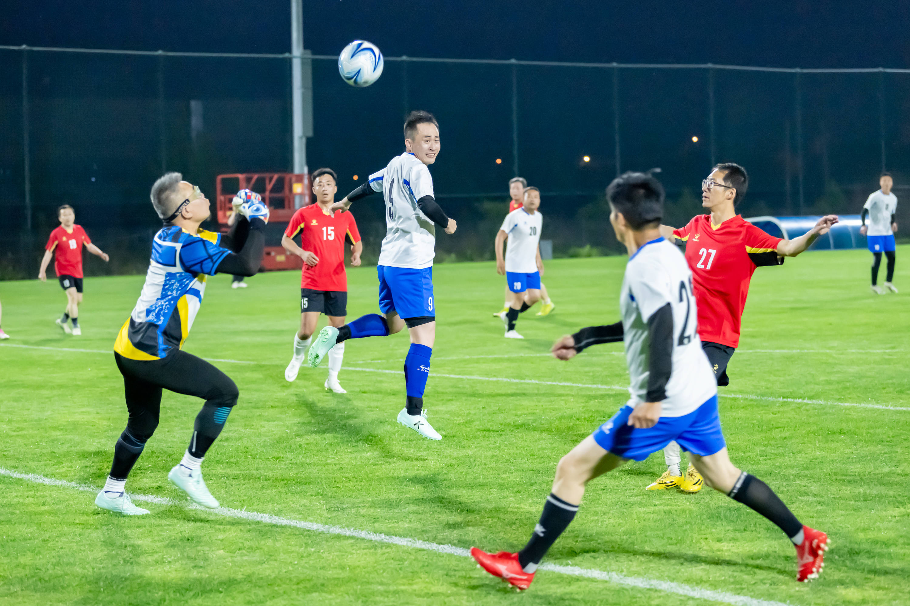 但维拉的防 但维拉的防