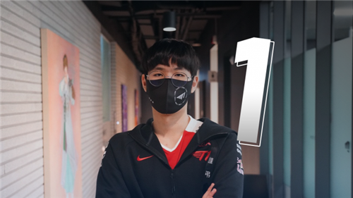 琼斯正好踩 琼斯正好踩